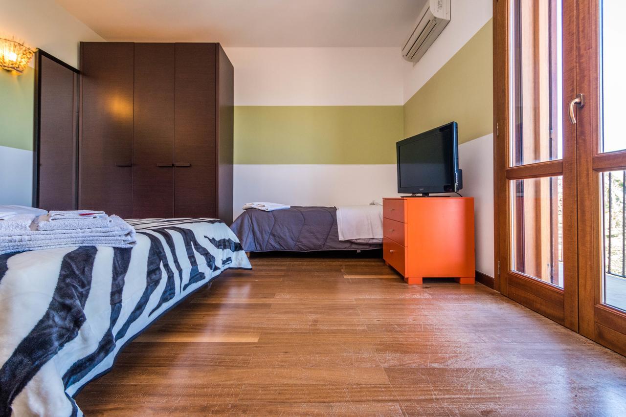 B&B Le Dune Lascari Εξωτερικό φωτογραφία